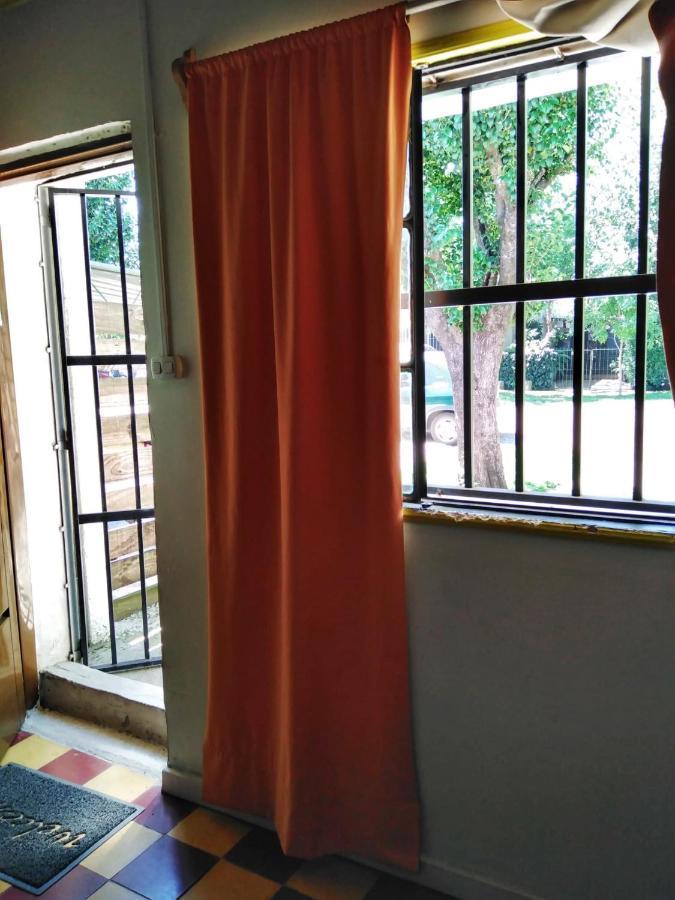 Apartamento Monoambiente Independiente En Salto Ciudad Appartement Buitenkant foto